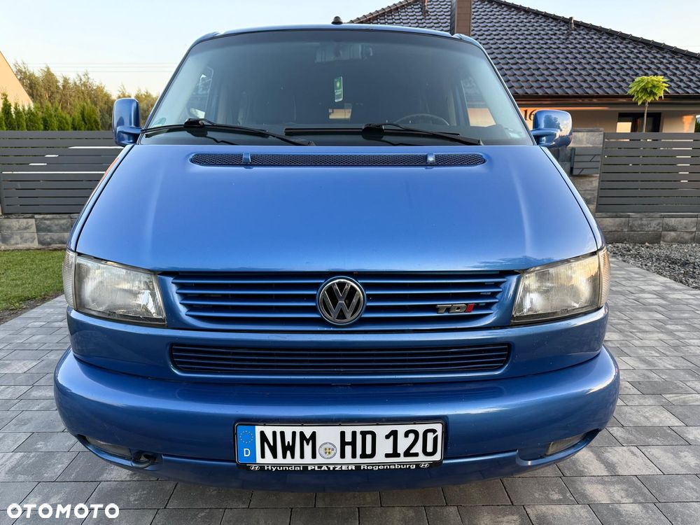 Volkswagen Multivan Standard - 8