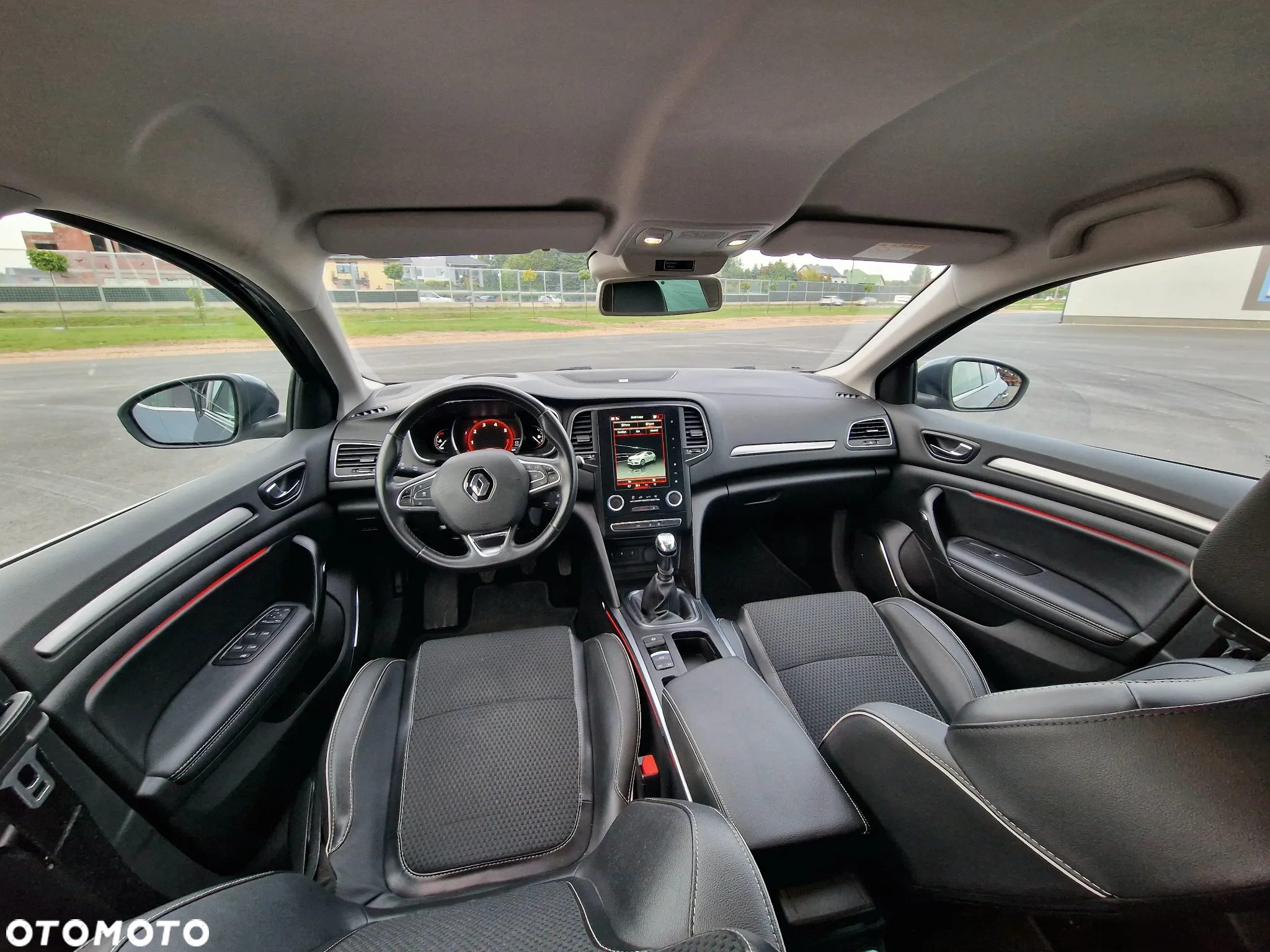 Renault Megane ENERGY TCe 130 Start & Stop Bose Edition - 22