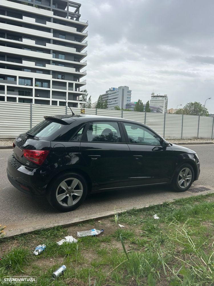 Audi A1 Sportback 1.4 TDI Design - 6