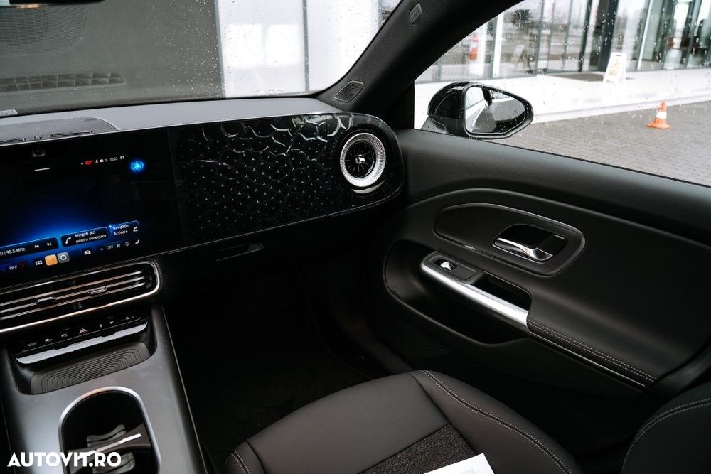 Mercedes-Benz CLA - 14