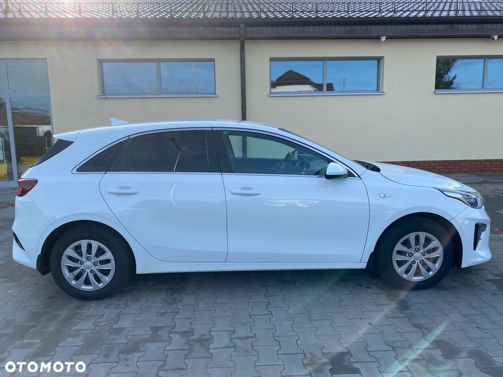 Kia Ceed ver-1-6-crdi-scr-l-business-line - 5