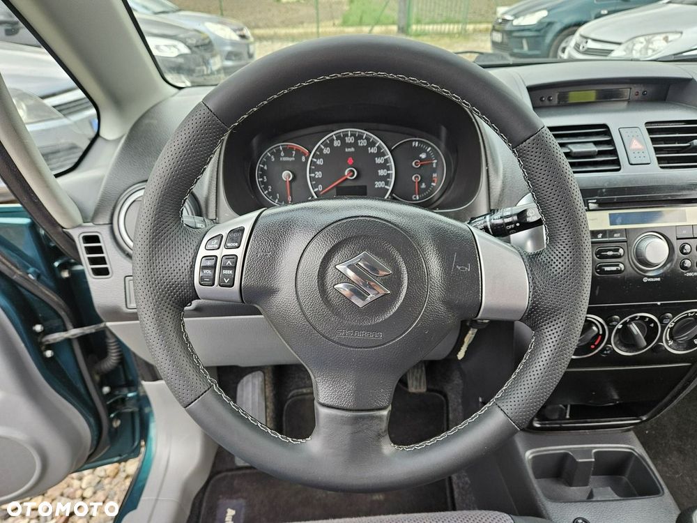 Suzuki SX4 - 14