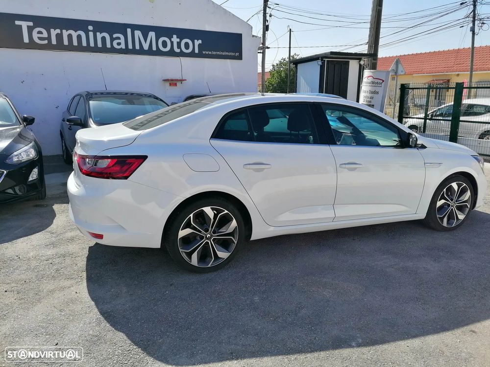 Renault Mégane Grand Coupe 1.5 Blue dCi Executive EDC - 4