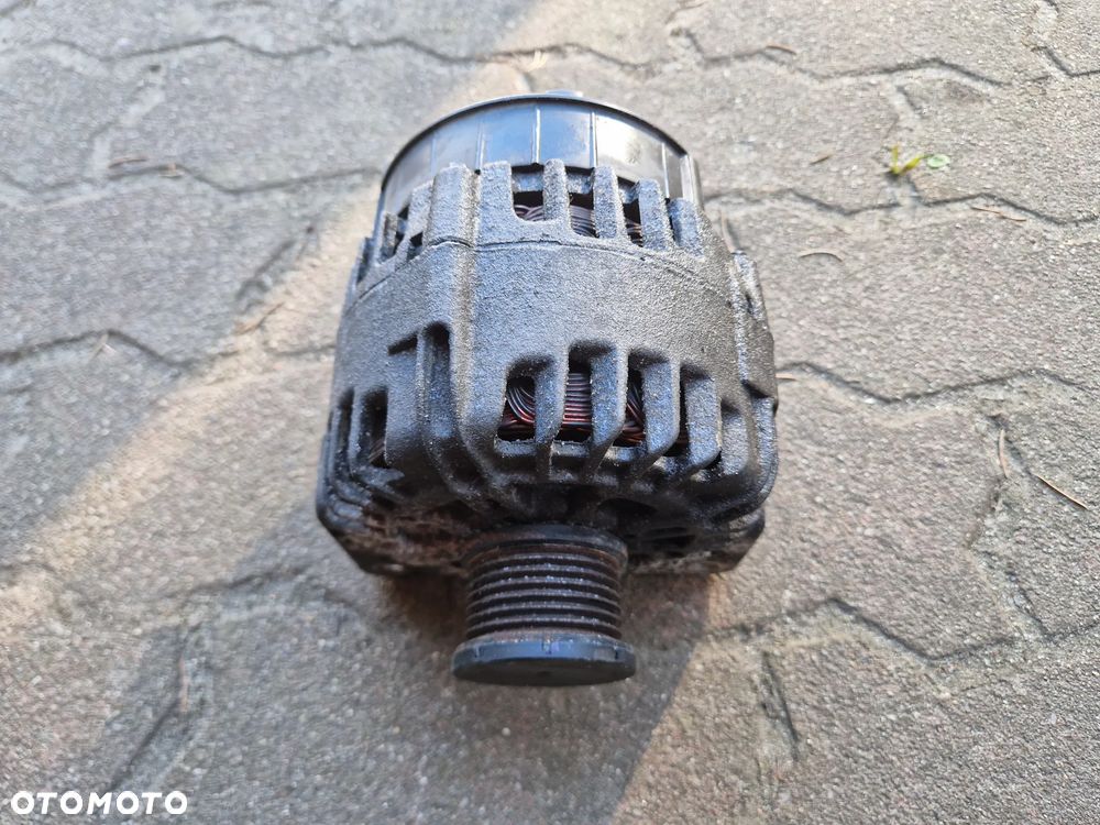 Opel Movano Renault Master III 2.3 Alternator 2014 - 1