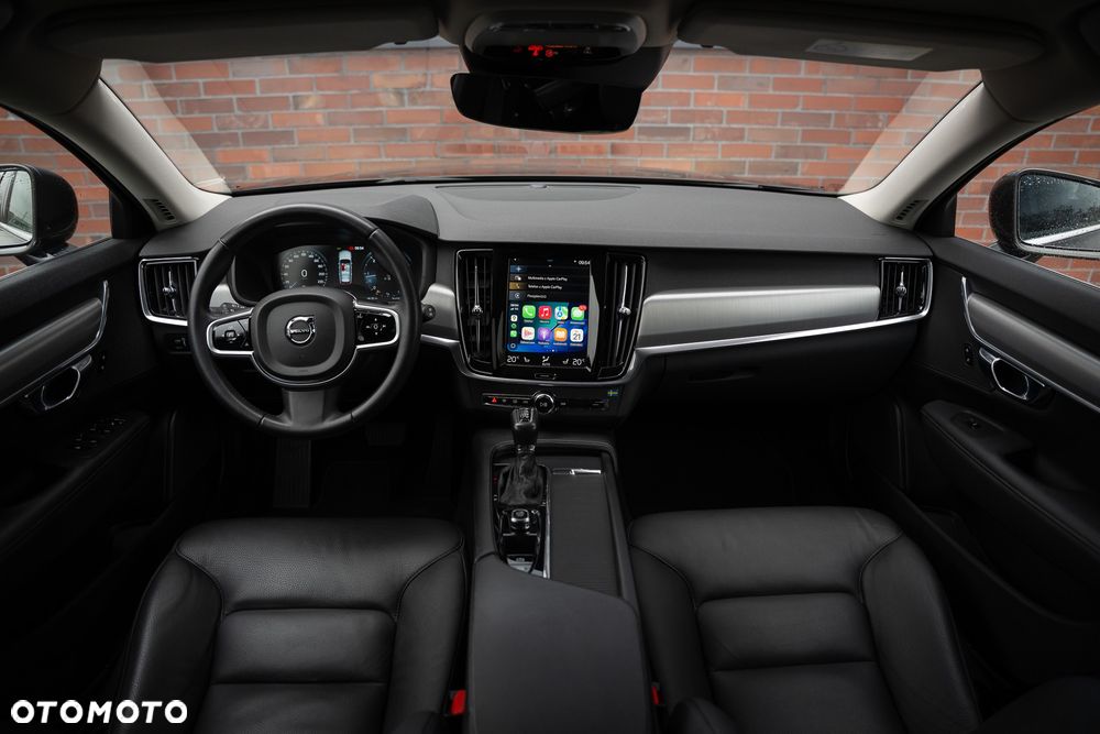 Volvo V90 D3 Geartronic Momentum Pro - 4