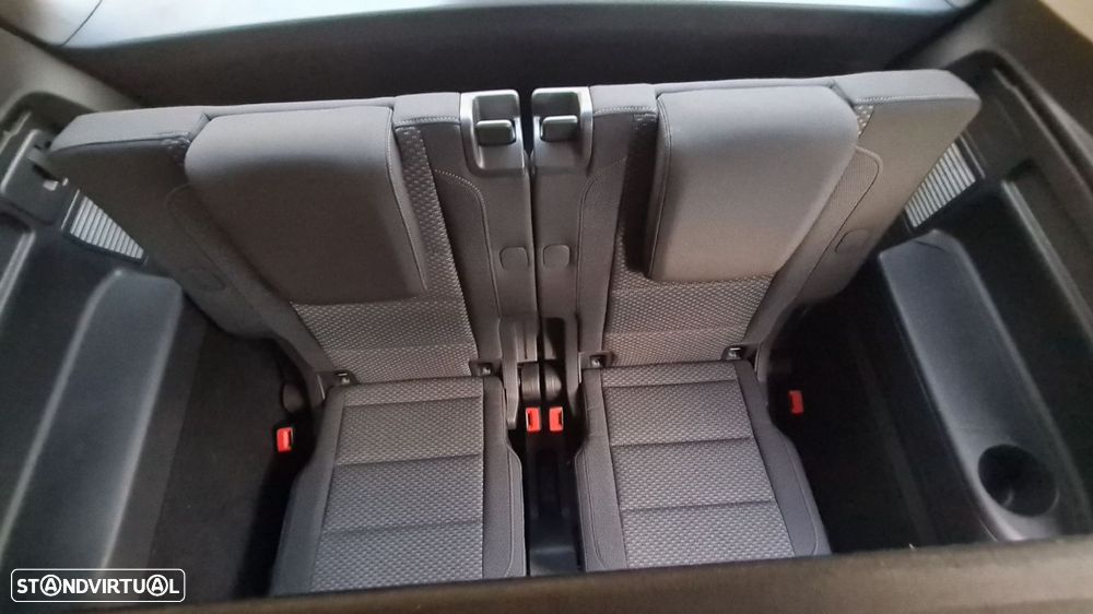 VW Touran 1.6 TDI Confortline DSG - 44