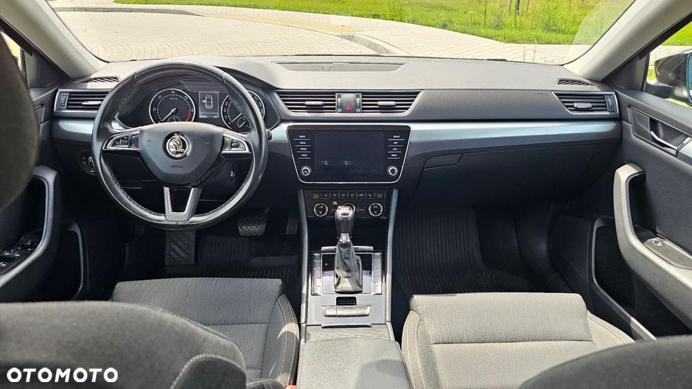 Skoda Superb 2.0 TDI Ambition DSG - 13