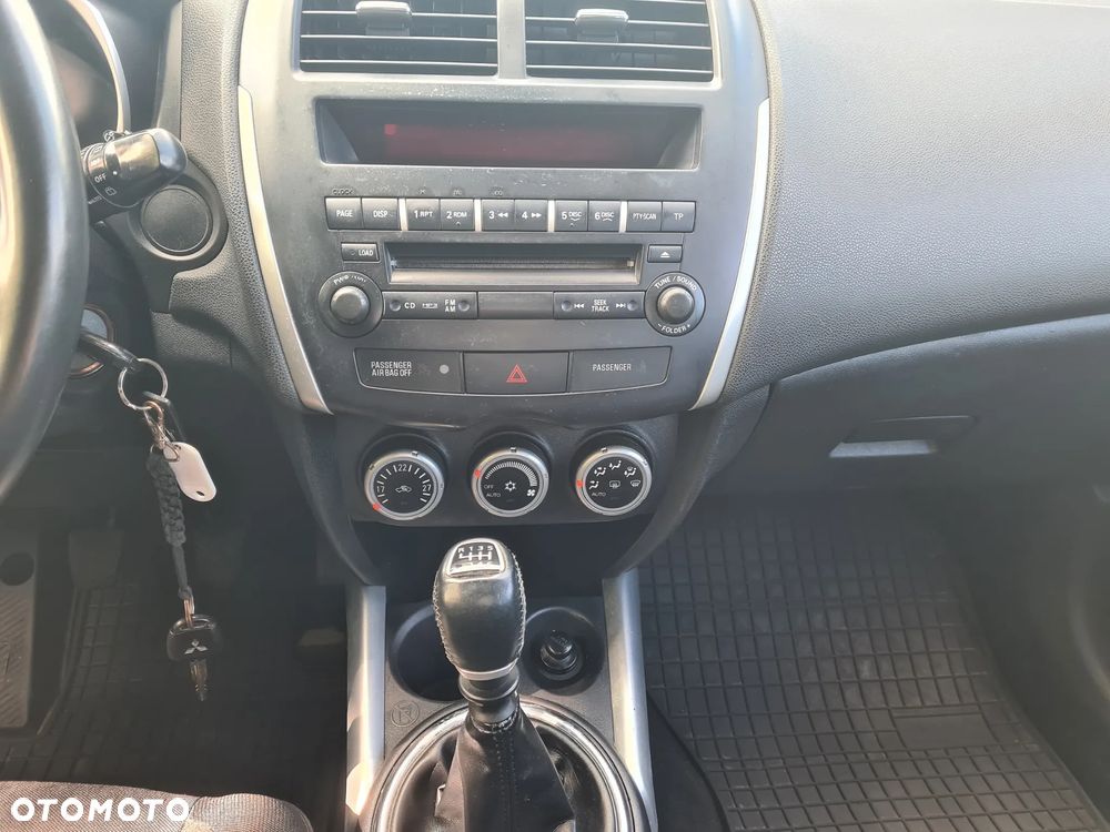 Mitsubishi ASX - 24