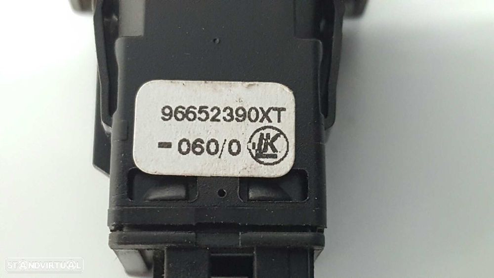 CONTROLE DE BLOQUEIO DE PORTA PEUGEOT 3008 PREMIUM - 2