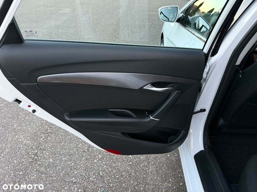 Hyundai i40 1.6 Comfort - 12