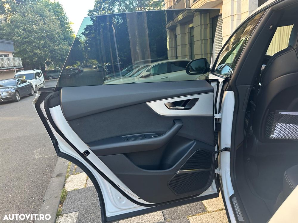 Audi Q8 - 28