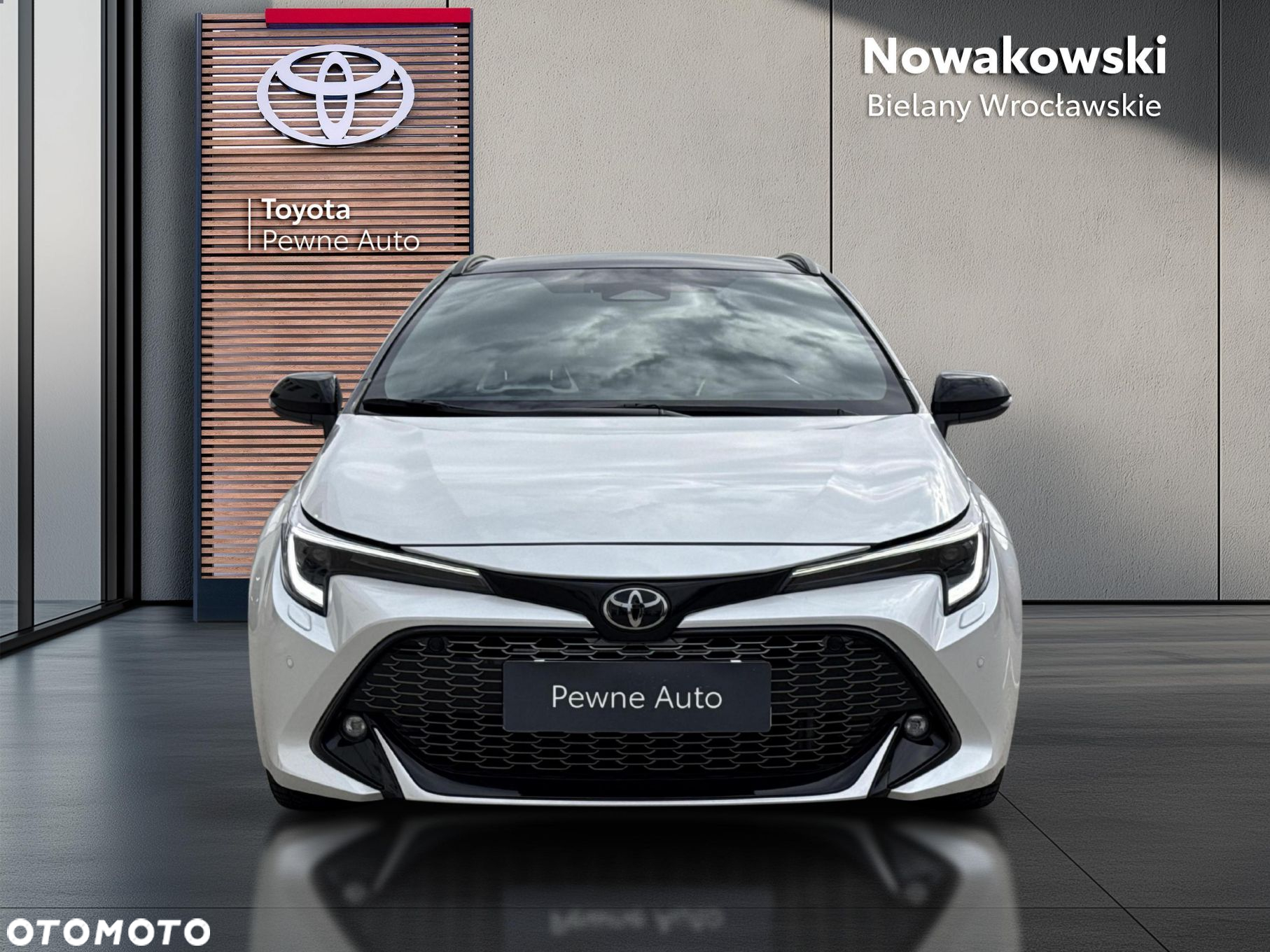 Toyota Corolla 2.0 Hybrid GR Sport Dynamic - 8
