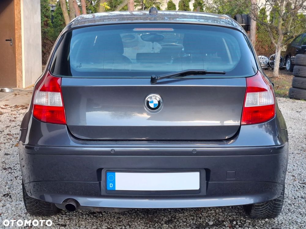 BMW Seria 1 - 15