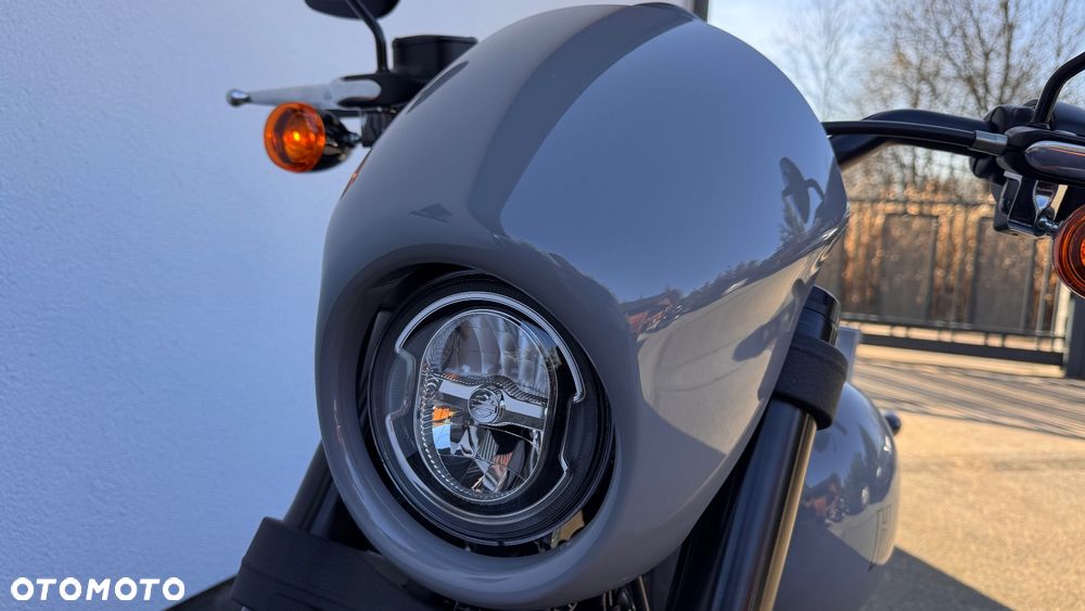 Harley-Davidson Softail Low Rider - 7