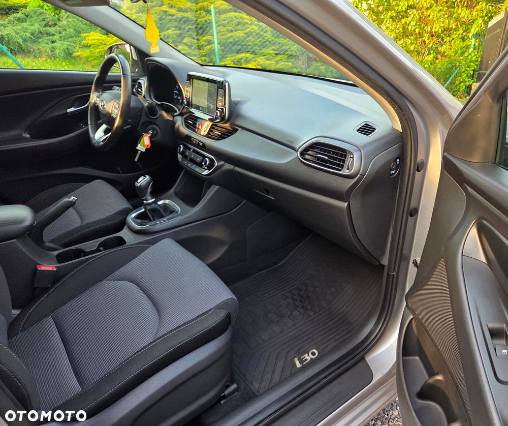 Hyundai i30 1.0 T-GDI Smart - 17