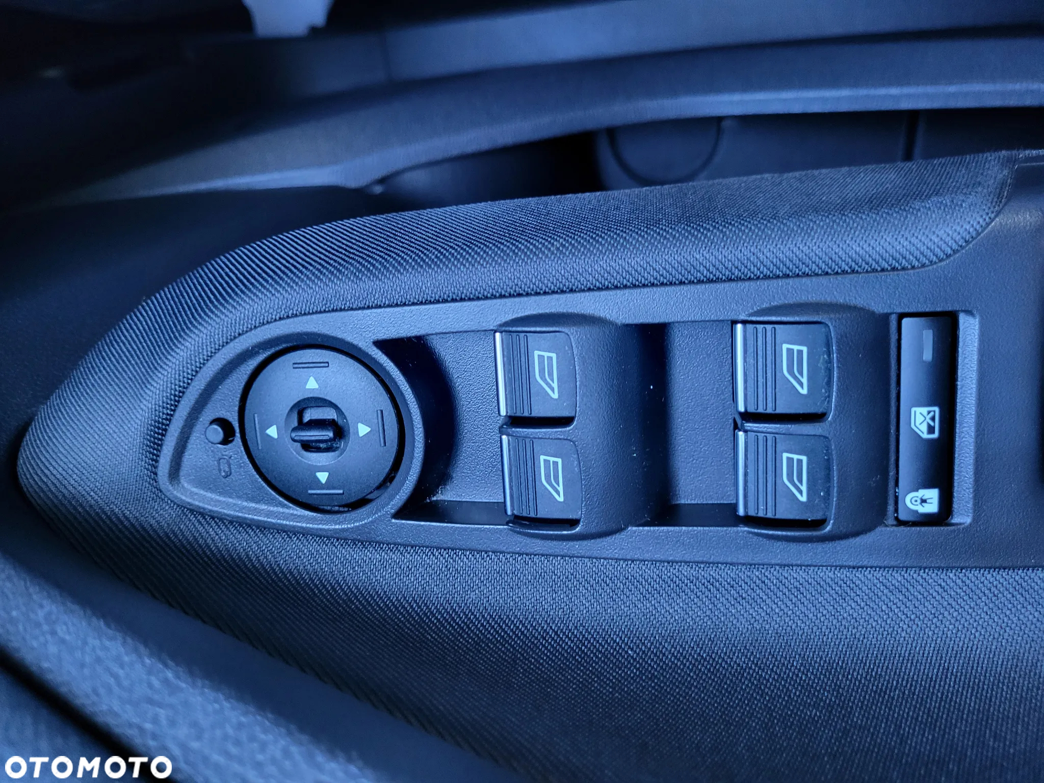 Ford C-MAX 1.0 EcoBoost Titanium ASS - 35
