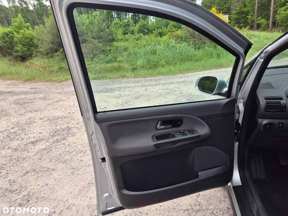 Seat Alhambra 1.8T Sport - 26