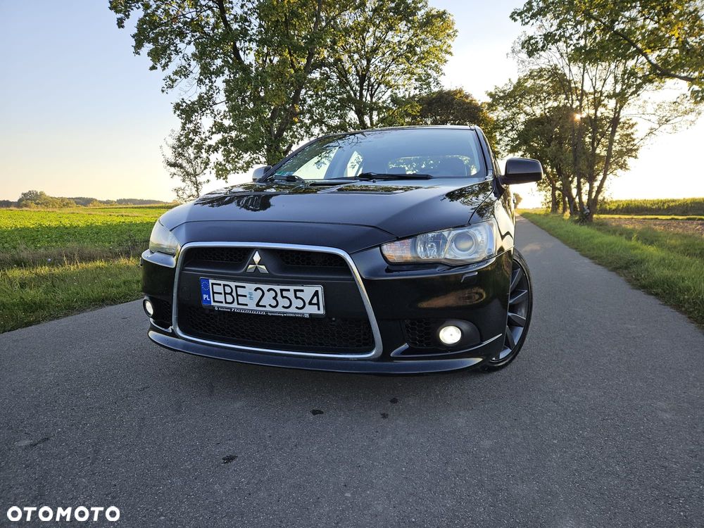 Mitsubishi Lancer 2009 photo 2
