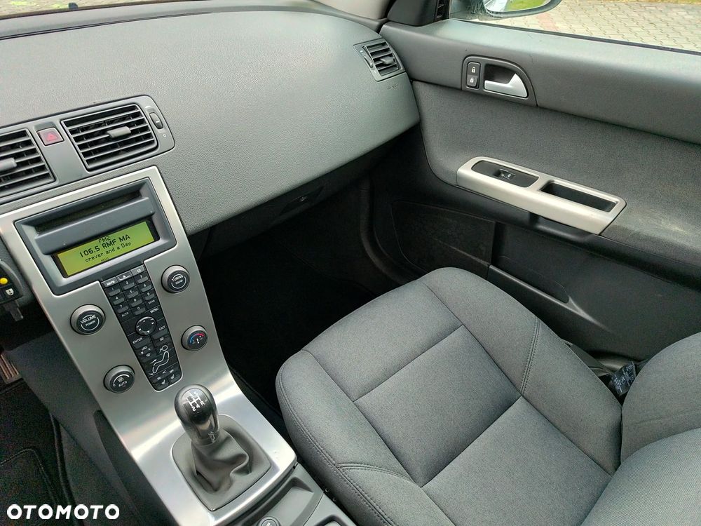 Volvo S40 1.8 Momentum - 15