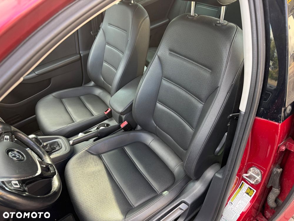 Volkswagen Jetta 1.4 TSI BMT Highline DSG - 12