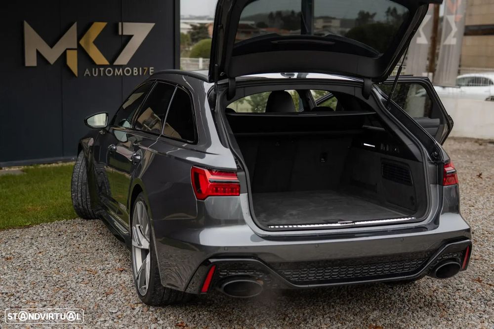 Audi RS6 Avant - 37