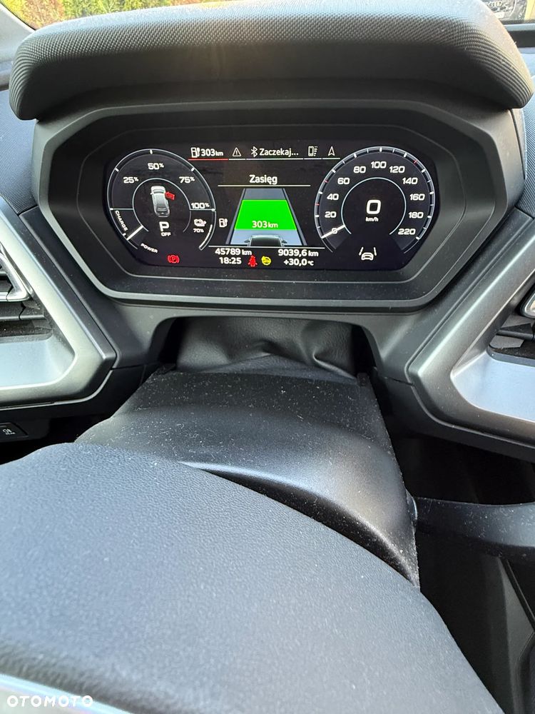 Audi Q4 e-tron 45 77kWh Quattro Advanced - 8