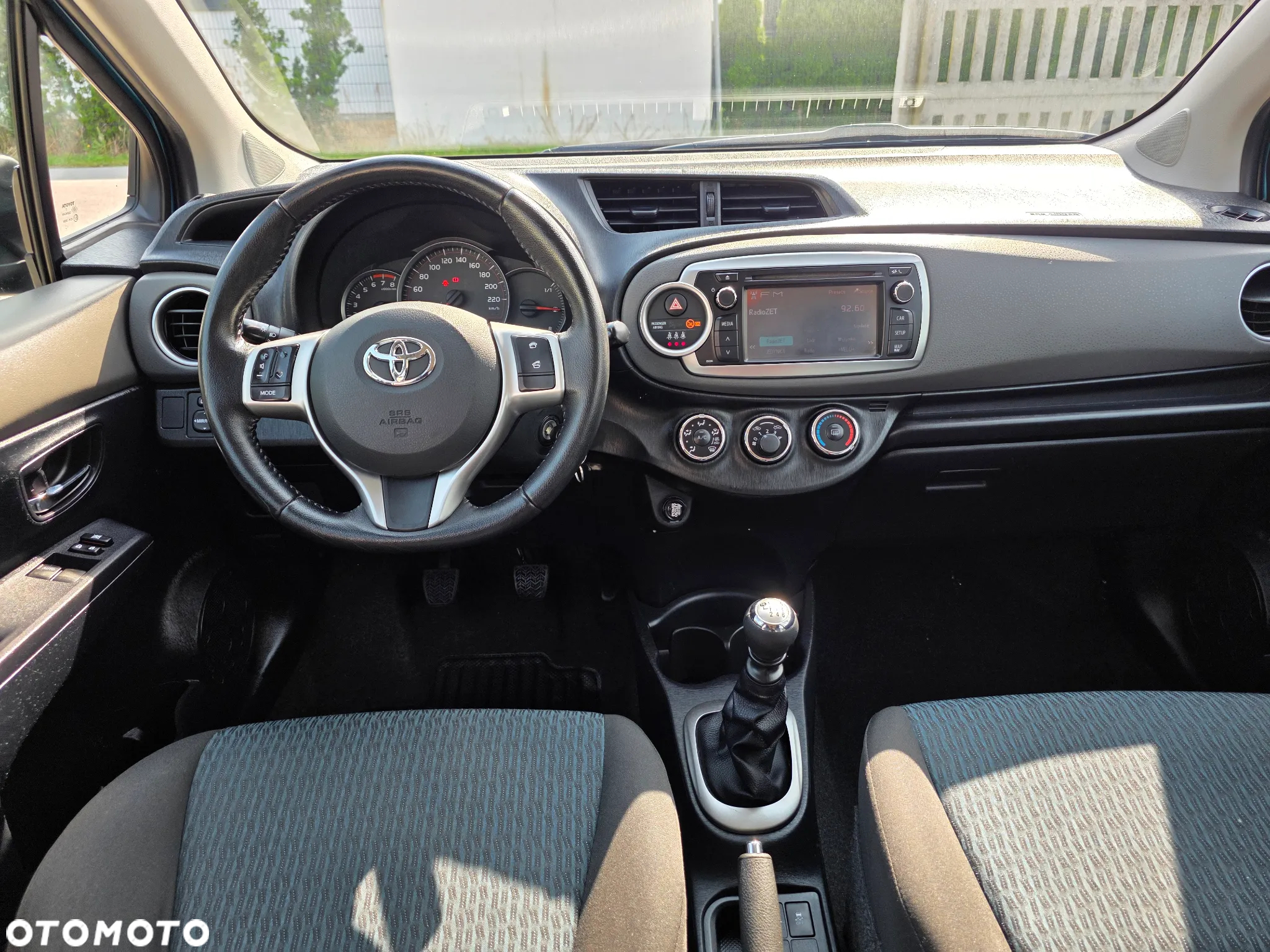 Toyota Yaris 1.33 Sol - 19