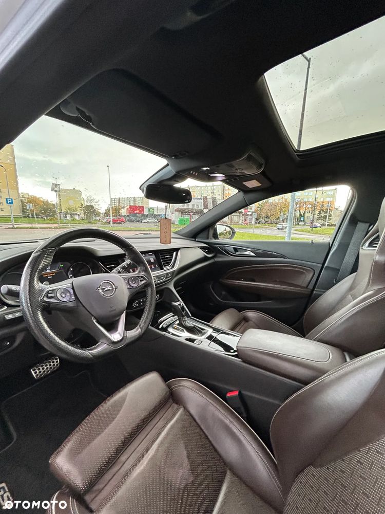 Opel Insignia 2.0 CDTI 4x4 GSi S&S - 25