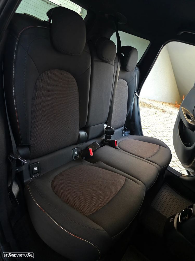 MINI Countryman One D Sport Edition - 55