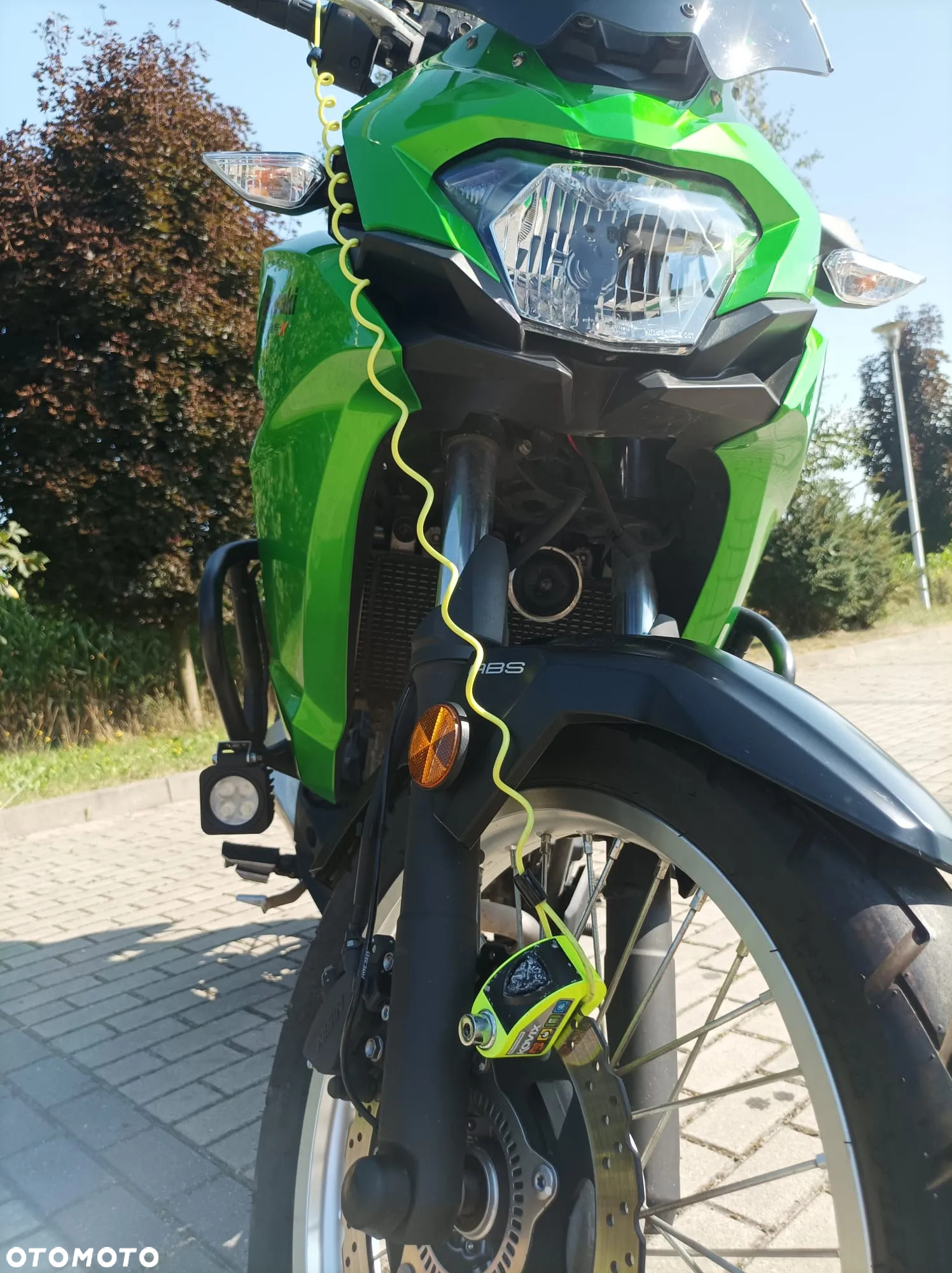 Kawasaki Versys-X 300 - 10