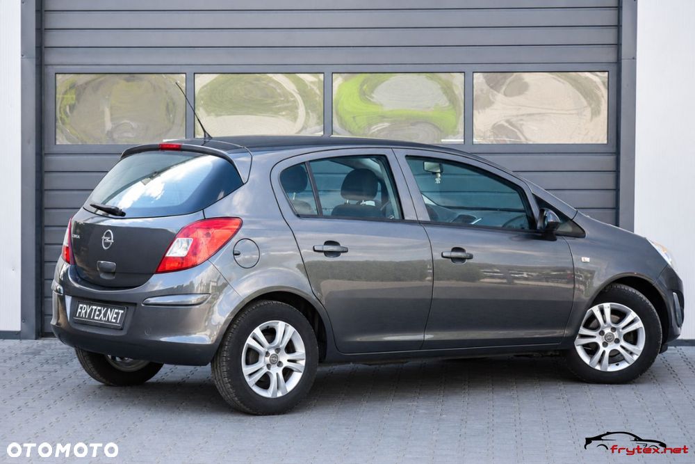 Opel Corsa - 12