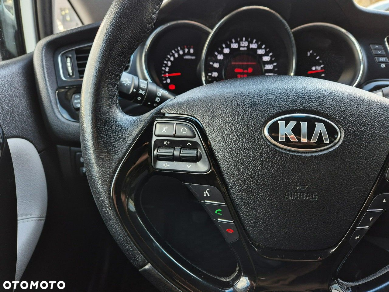 Kia Ceed - 19