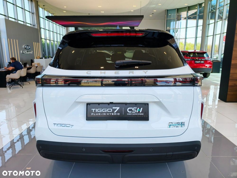 Chery Tiggo 7 1.5 T-GDI Super Hybrid Premium DHT - 7