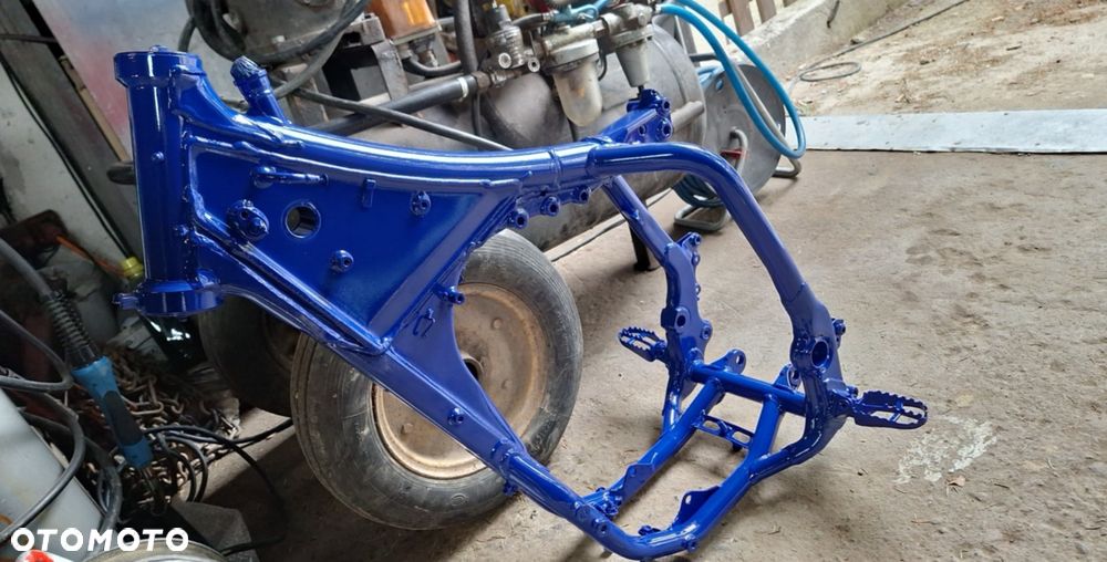 Yamaha YZF - 6