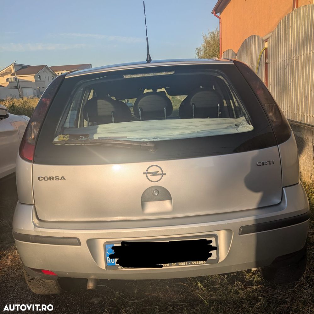Opel Corsa 1.3 CDTI Cosmo - 2
