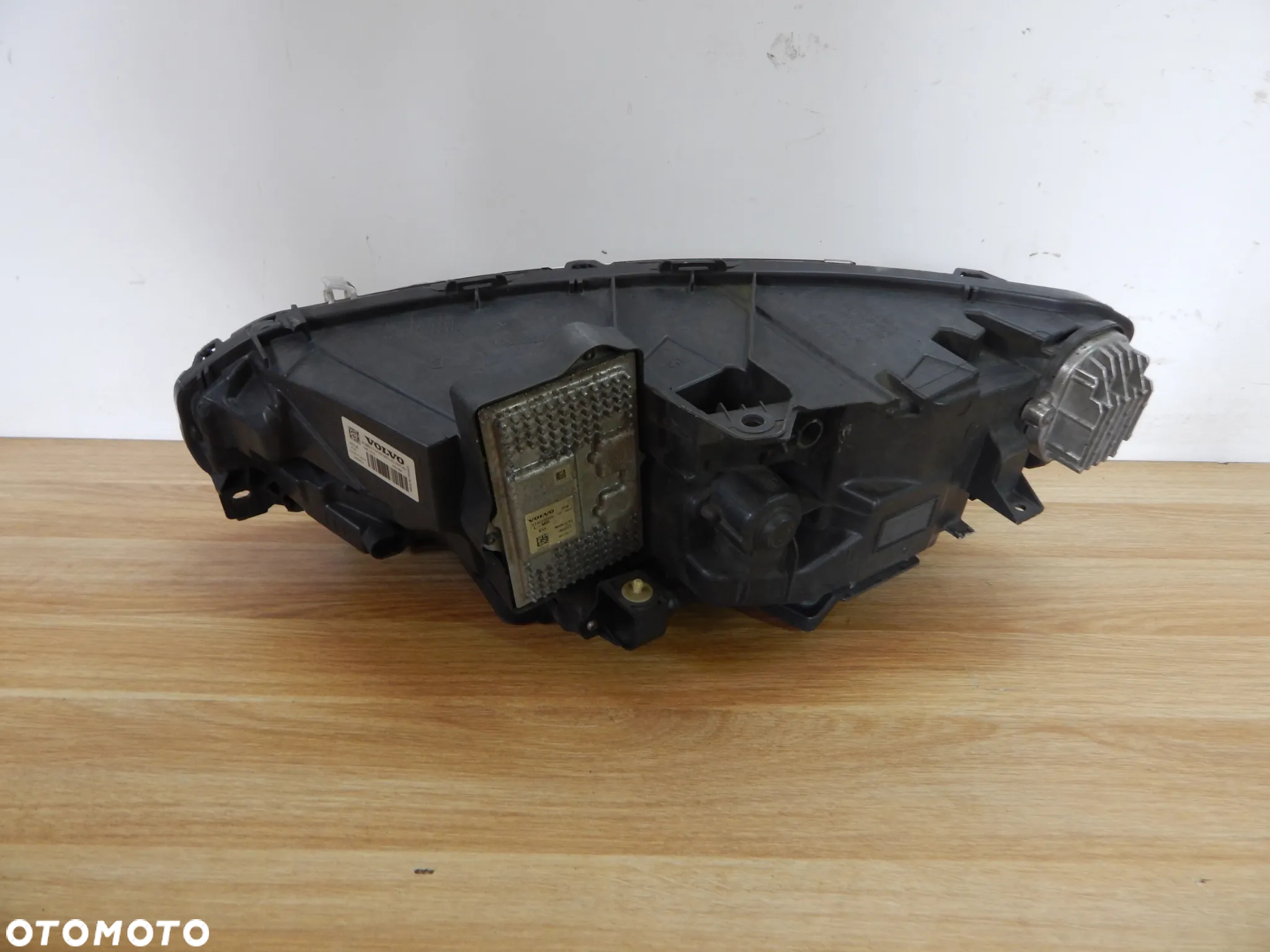 Lampa prawy przód Full Led Volvo V90 S90 16-23 EU Łuków części - 3