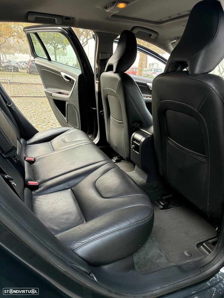 Volvo V60 - 4