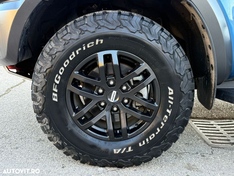Ford Raptor - 8