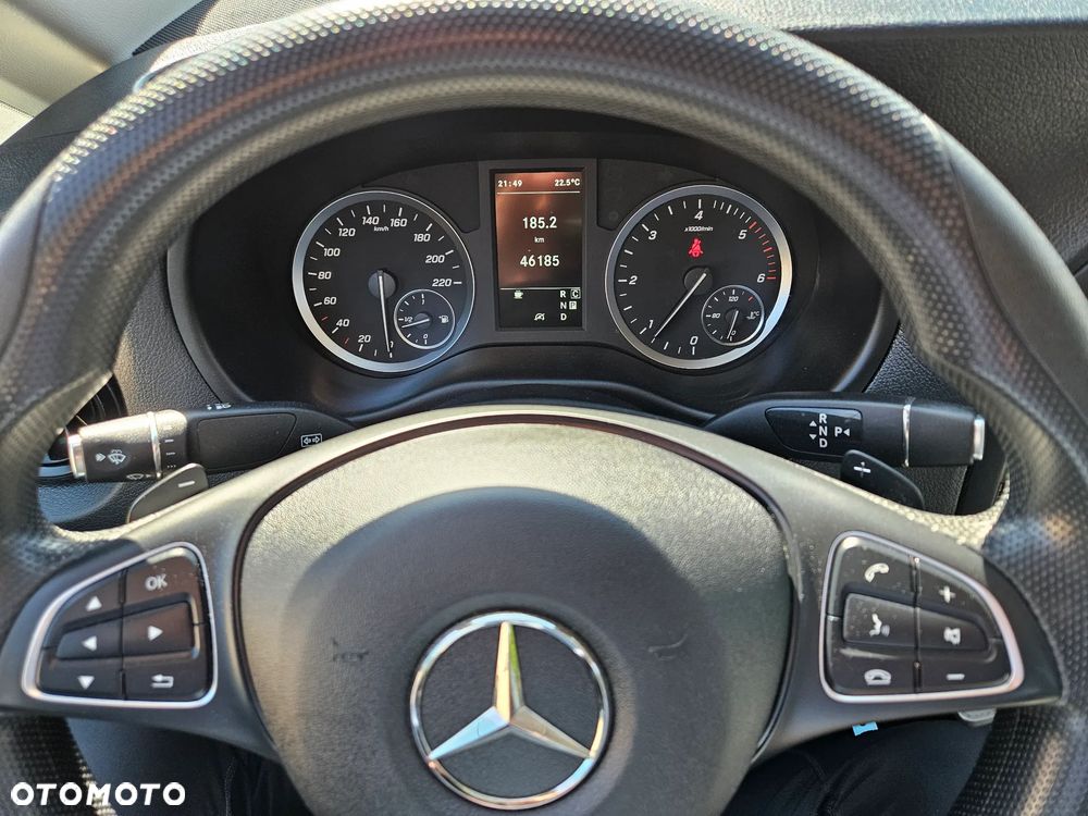 Mercedes-Benz Vito 4matic automat 4x4 erej.04 2023 long klima navi 3osobowy fvat23% - 12