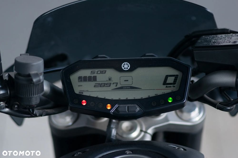 Yamaha MT - 5
