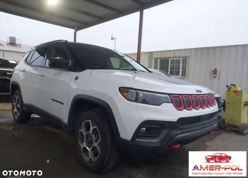 Jeep Compass - 1