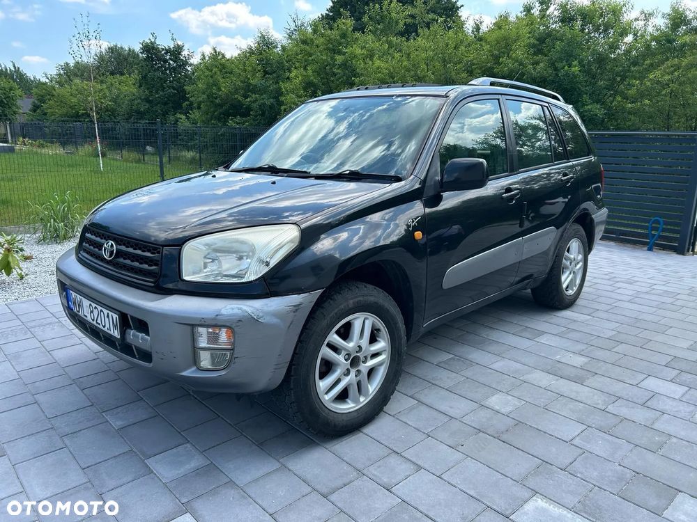 Toyota RAV4 - 4
