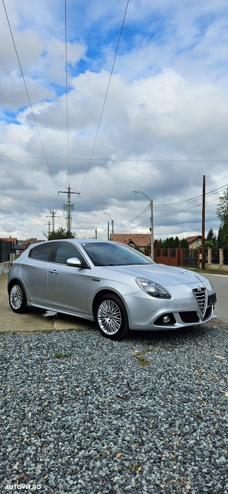 Alfa Romeo Giulietta 2.0 JTDM 16V Business - 8