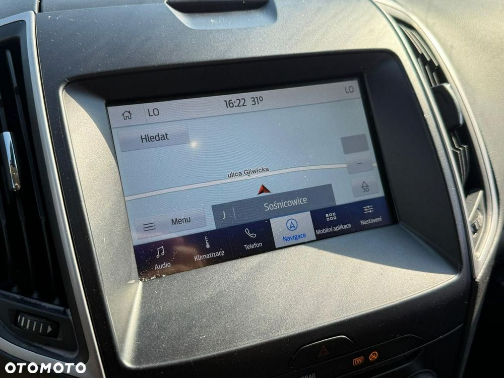 Ford S-Max - 32