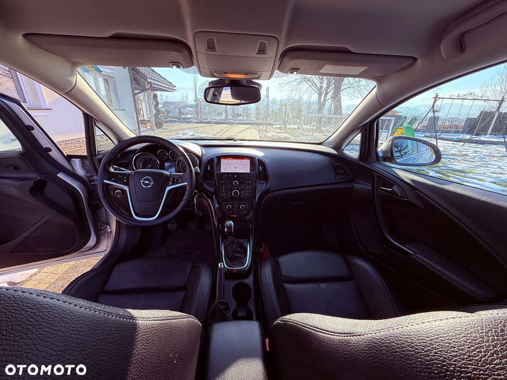 Opel Astra 1.6 CDTI DPF ecoFLEX TourerStart/Stop Edition - 10