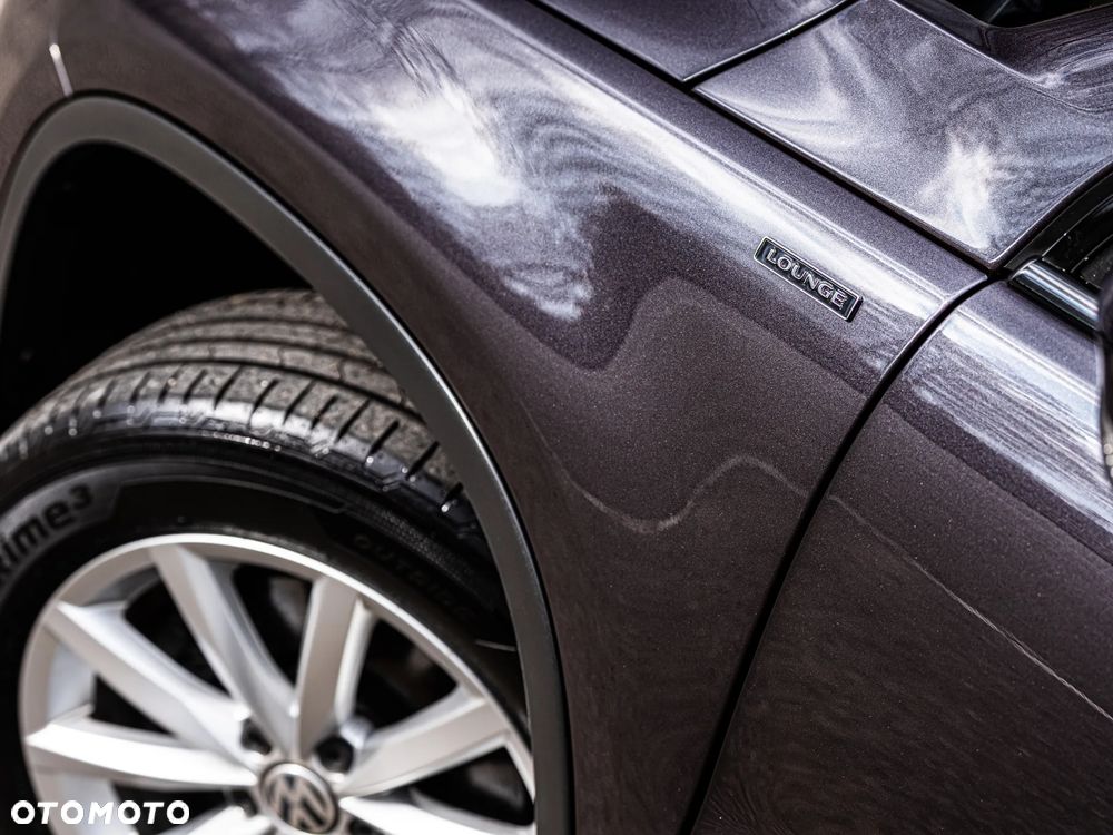 Volkswagen Tiguan 2.0 TDI SCR 4MOTION BlueMotion Technology Lounge Sport & Style - 28