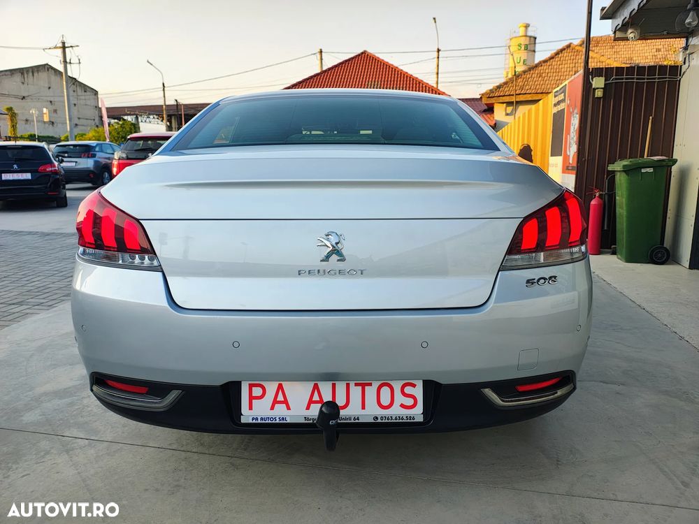 Peugeot 508 BlueHDi 120 EAT6 Stop&Start Allure - 23