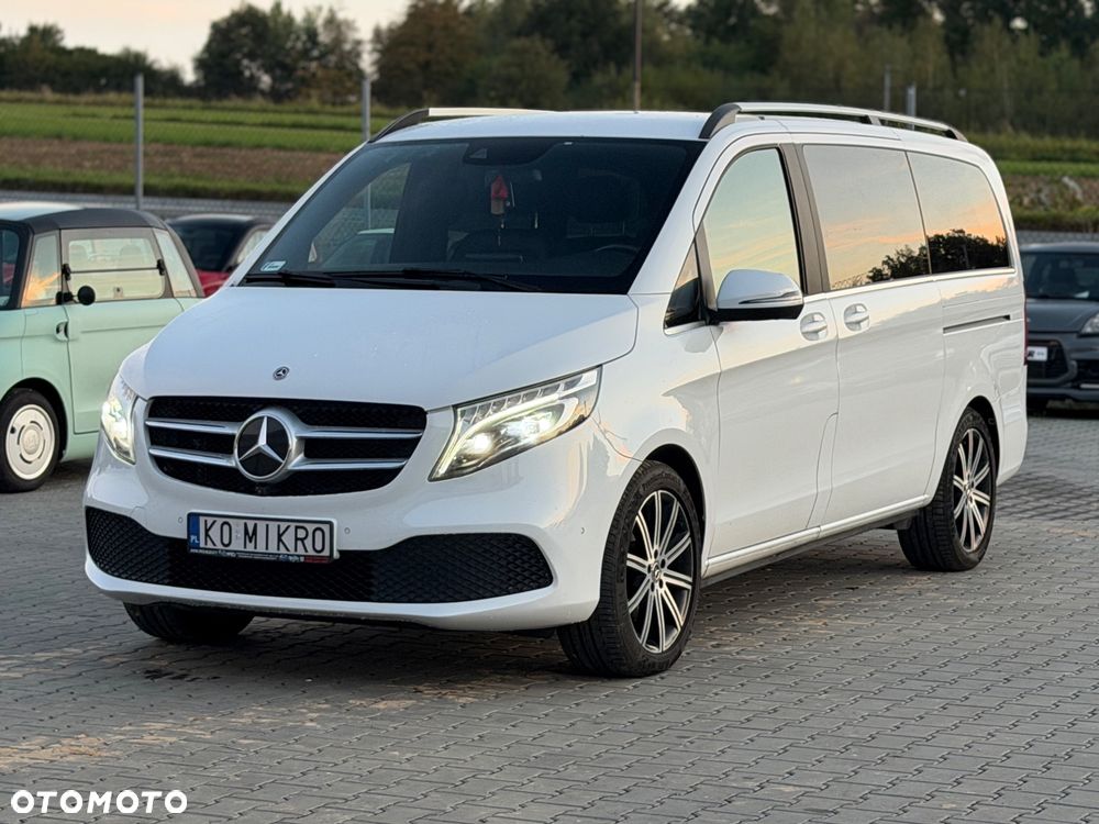 Mercedes-Benz Klasa V - 2
