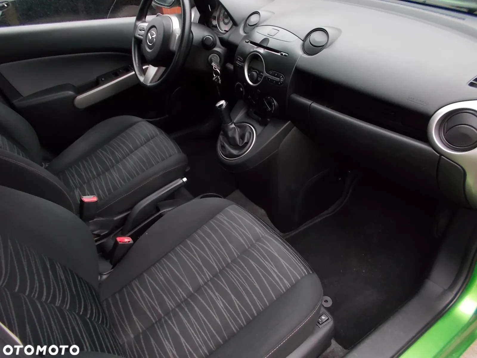 Mazda 2 1.3 Impression - 8