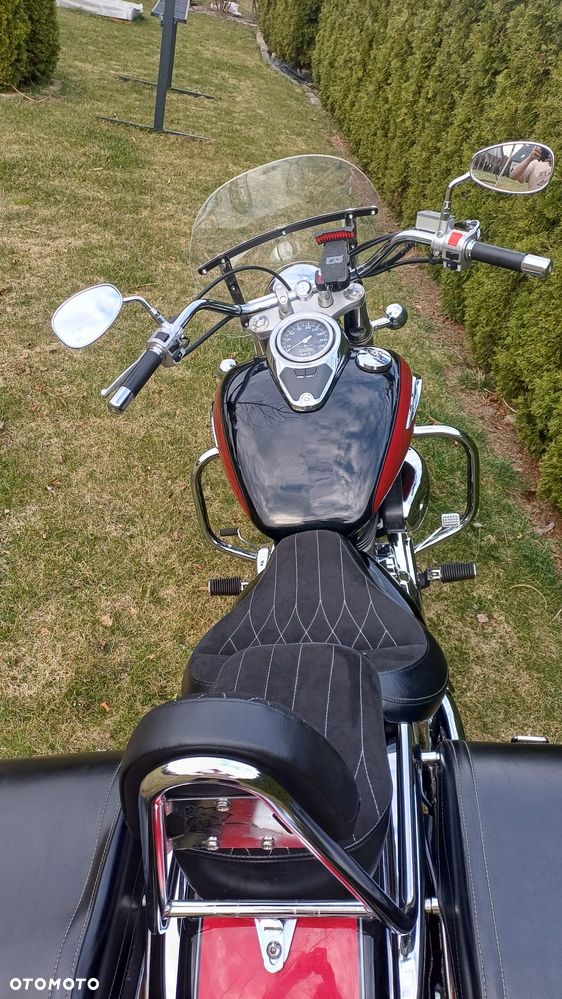Suzuki Intruder - 8